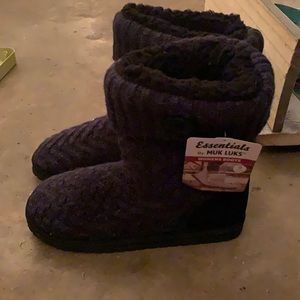 Winter boots